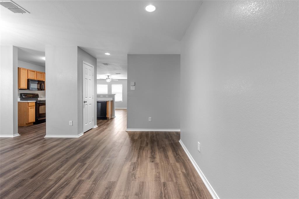 1442 Whitewater Drive