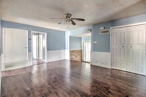 929 Dodson Street Gainesville TX 76240