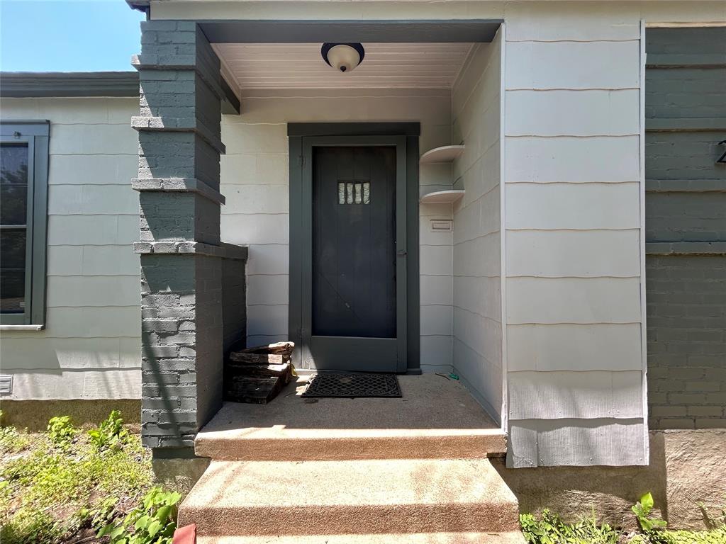 2320 Arrowhead Court
