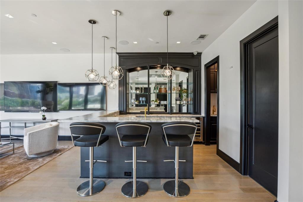 TIMON BOLL - Residential