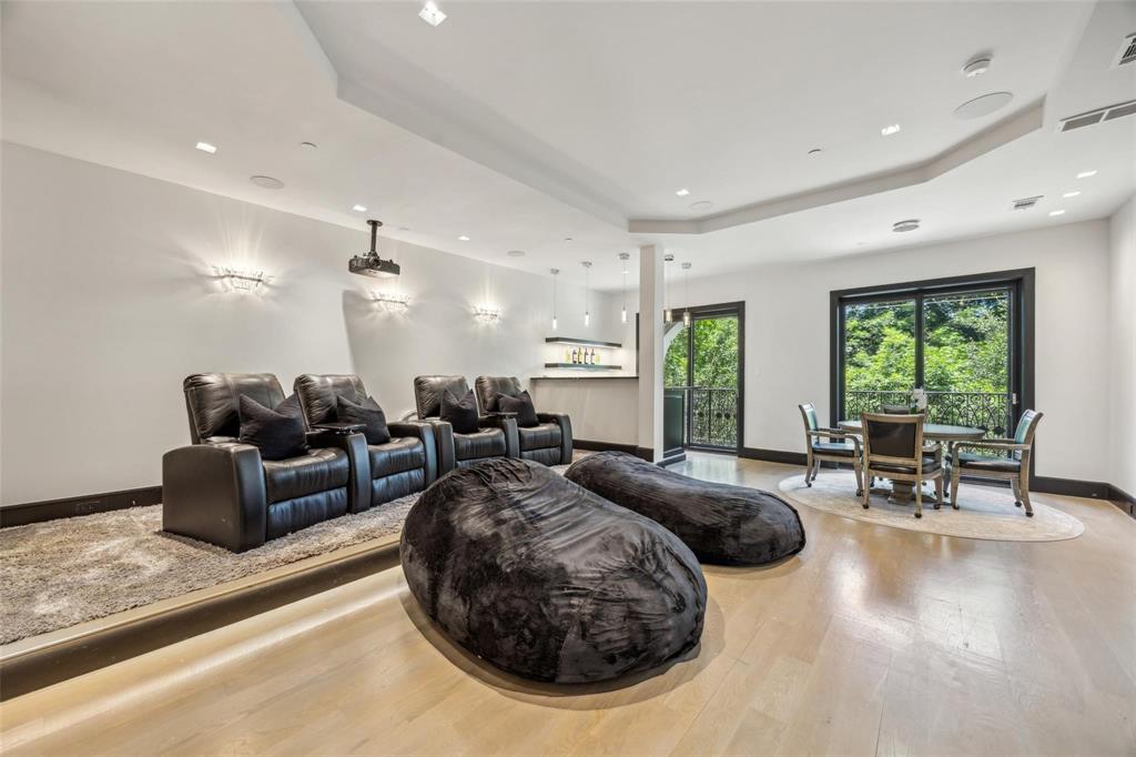 TIMON BOLL - Residential