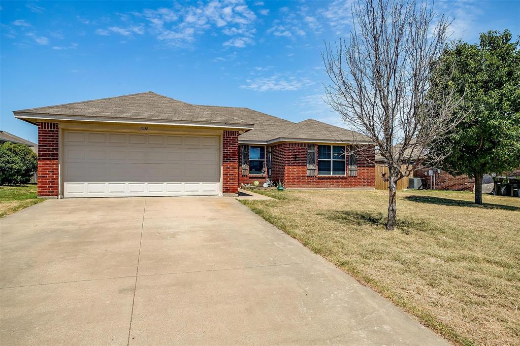View Cleburne, TX 76033 house