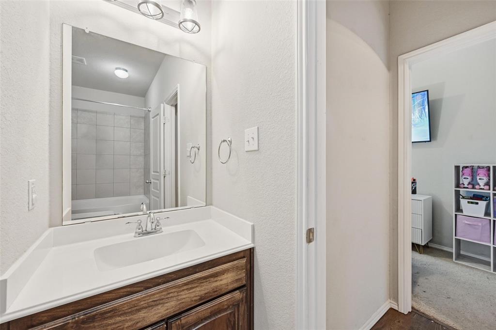 Kingspoint - Residential