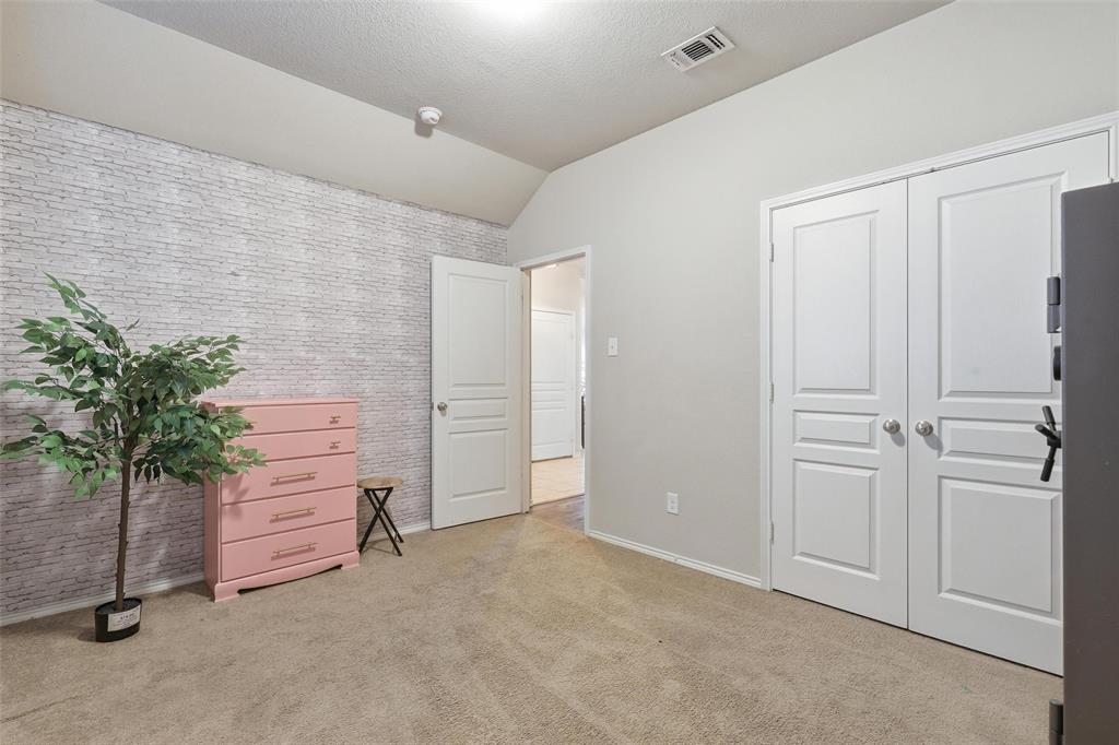 Kingspoint - Residential