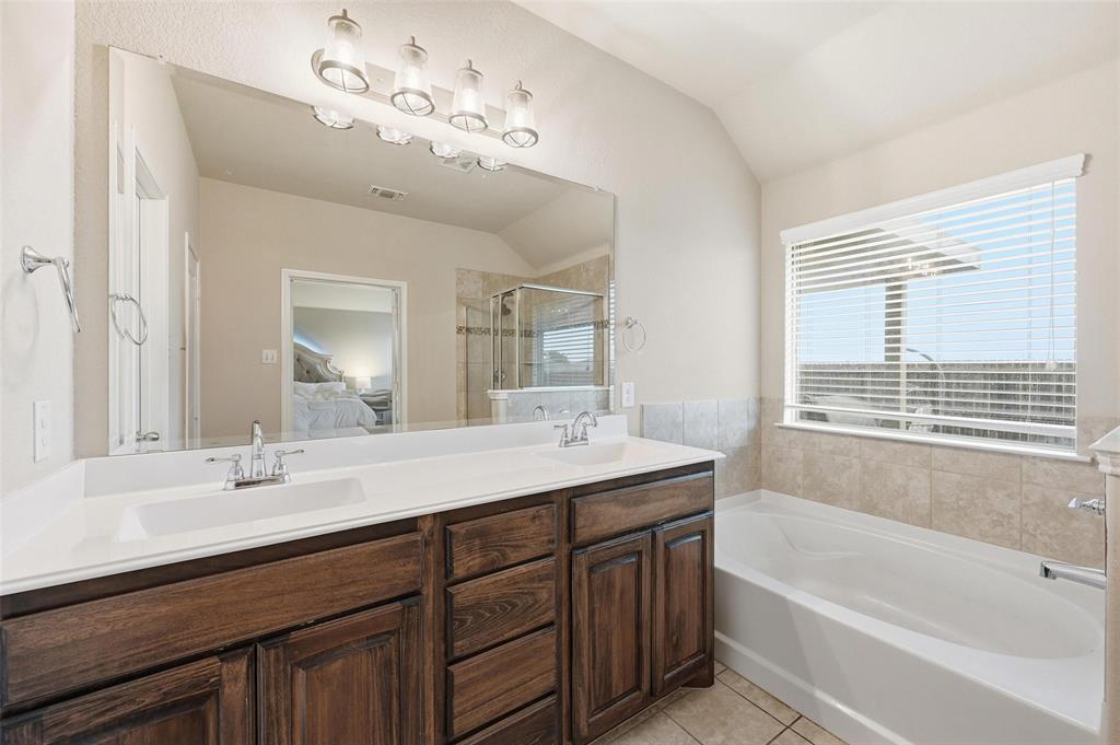 Kingspoint - Residential