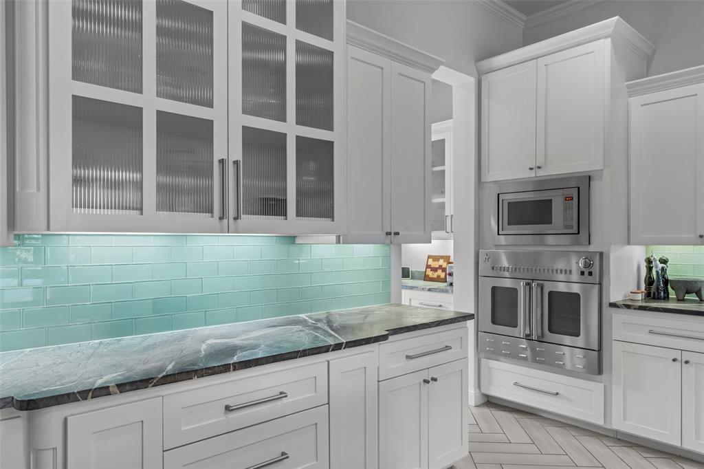 Bella Flora - Residential