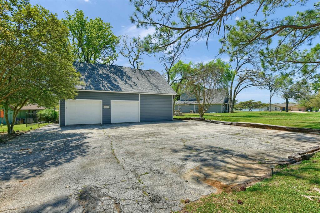 Lake Kiowa - Residential