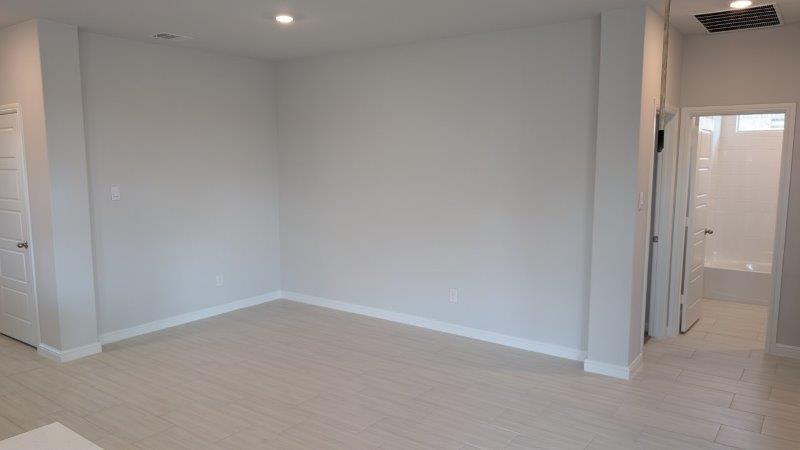 912 BOLL WEEVIL Drive