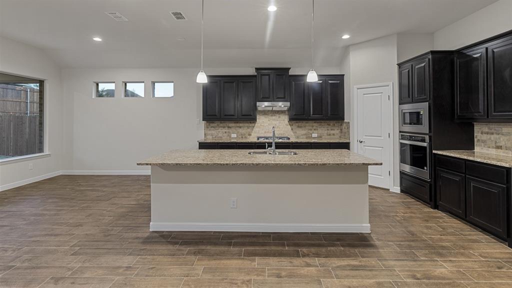 Lakeview Pointe - Residential