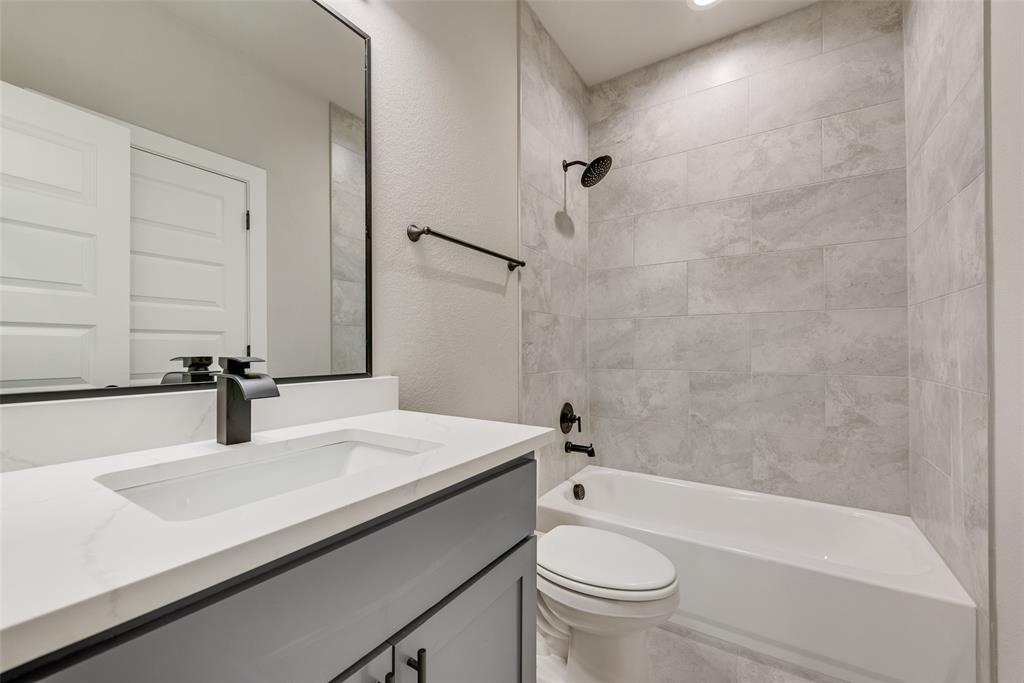 Lagow School - Residential