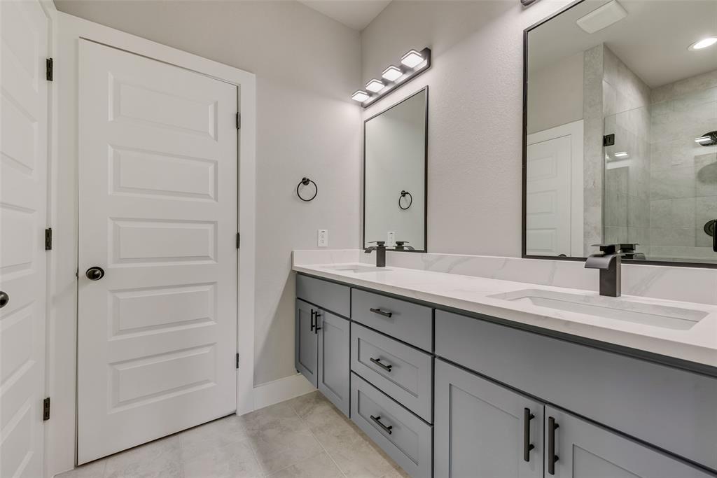 Lagow School - Residential