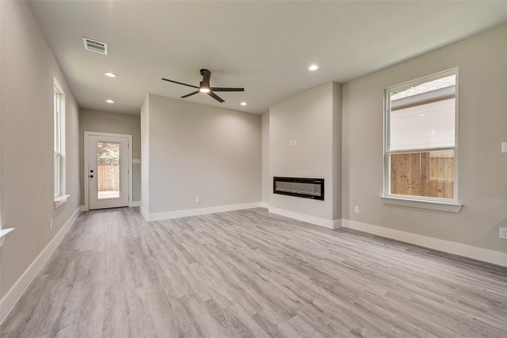 Lagow School - Residential