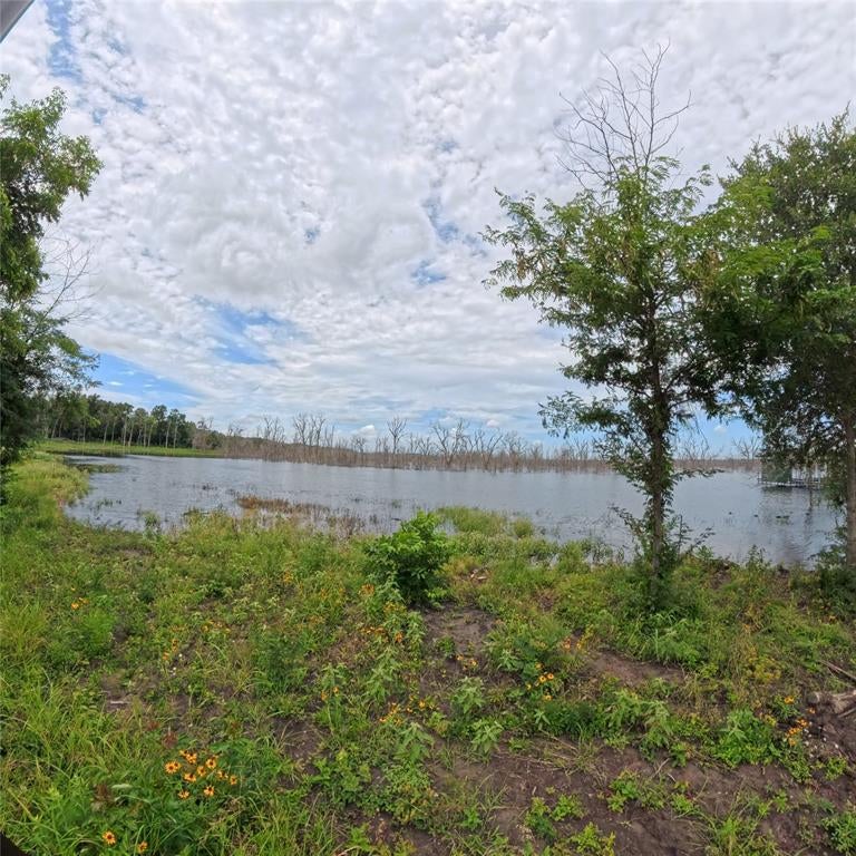 285 Shoreline Drive S9-0103