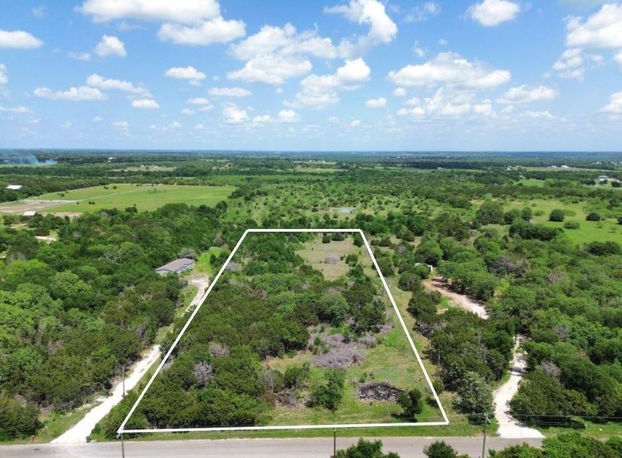 Build your dream home on 3.7 beautiful acres, water meter already in place. This expansive lot offers the perfect opportunity to create your forever home in a peaceful, country setting. Located on the outskirts of Waco, you’ll enjoy the quiet and space of rural life while still staying close to shopping, dining, schools, and more.
Whether you're dreaming of a custom-built home, a cozy farmhouse, or a private retreat with room to roam, this land is ready to bring your vision to life. Come experience the best of both worlds—country charm and city convenience—on this one-of-a-kind property!