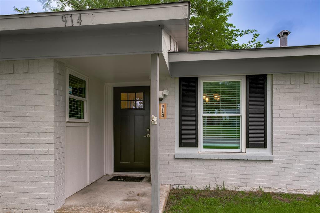 914 Meadow Mead Drive