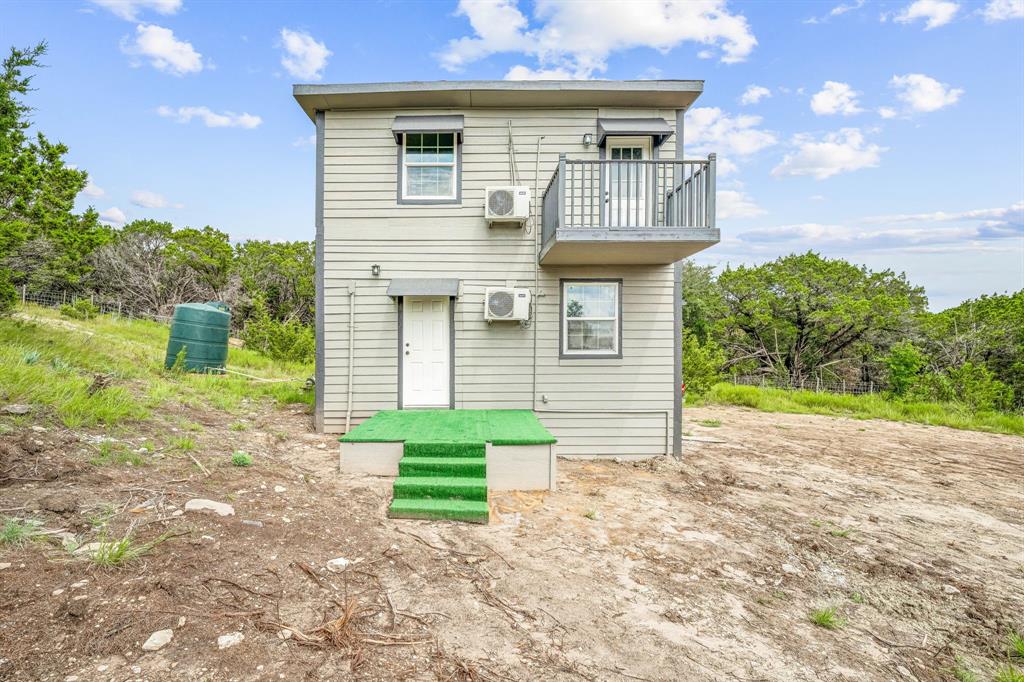 2035 Mesa Vista Drive