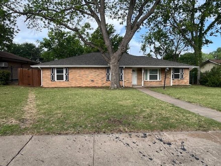 HUD homes are sold “as is”. HUD Case #511-311715. Spacious open floorplan, wood floors throughout, vaulted living room ceiling,
wood burning fireplace, and 2 car garage. Great location!  Short drove to Bishops Art and shopping! No representation is made to information provided including taxes, square footage, schools, features, etc. Buyer must verify all information.
