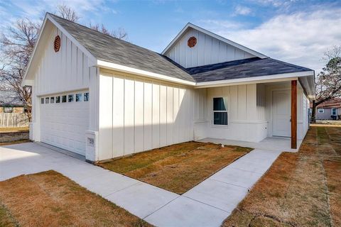 A home in Cleburne