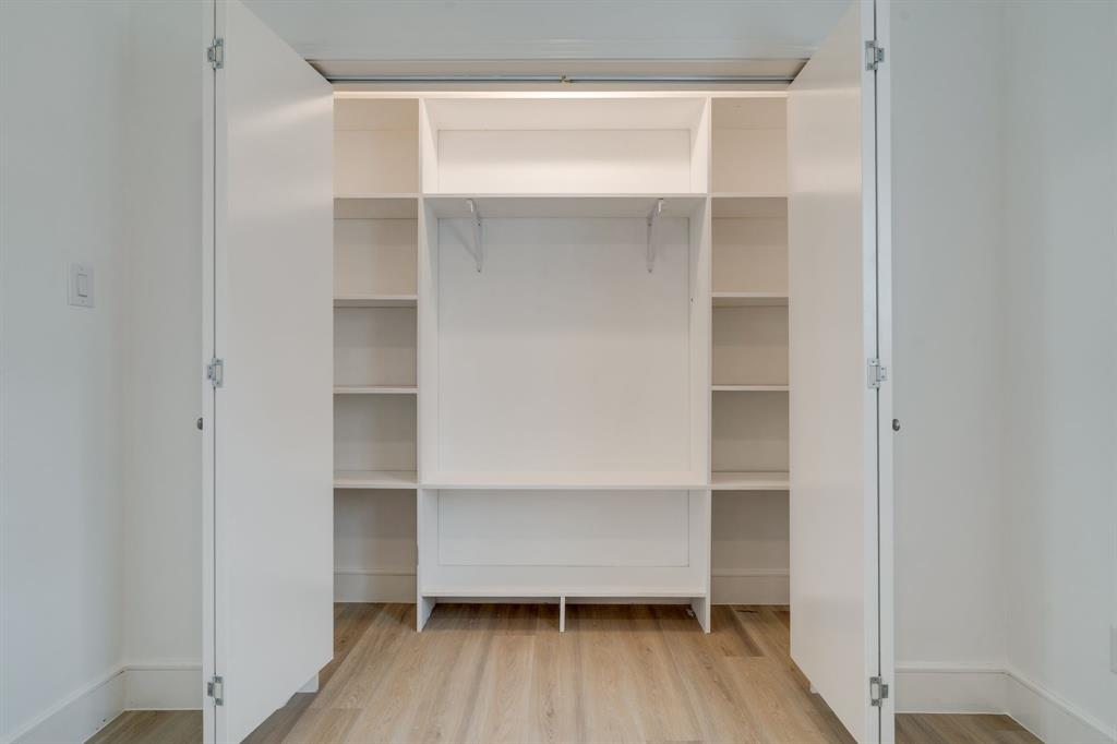 Clifton Place 02 - Residential