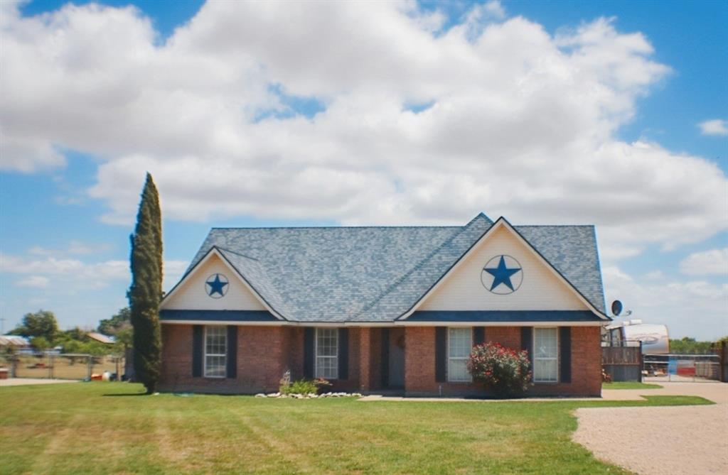 2057 Deer Trail