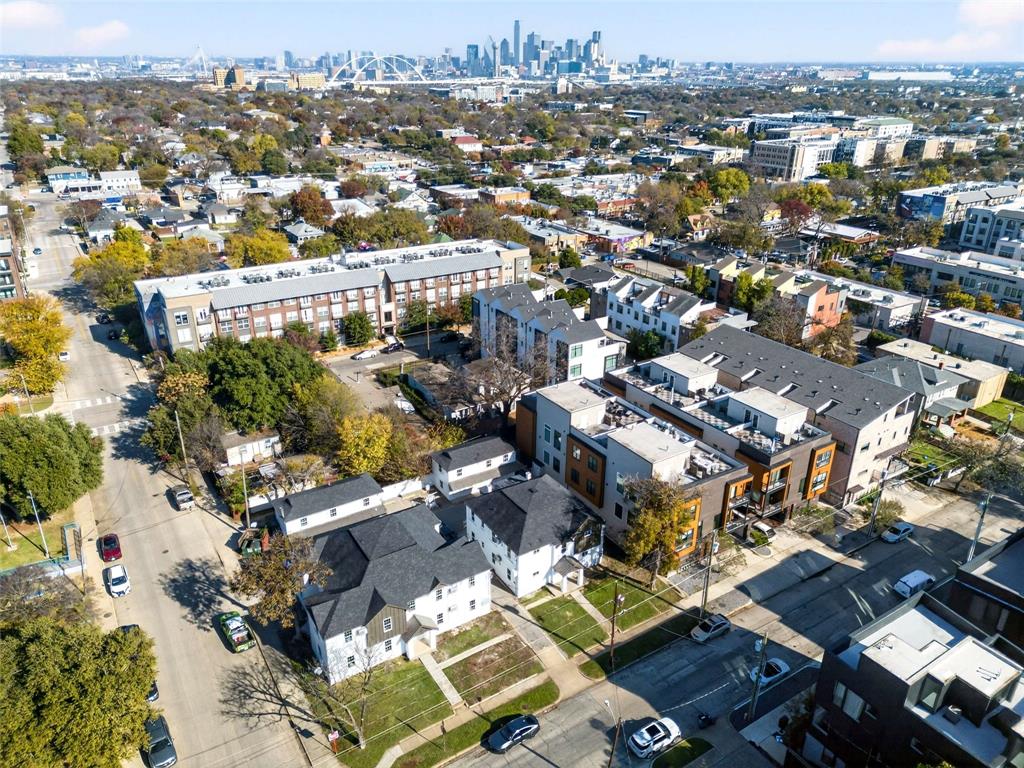 435 W 9th Street