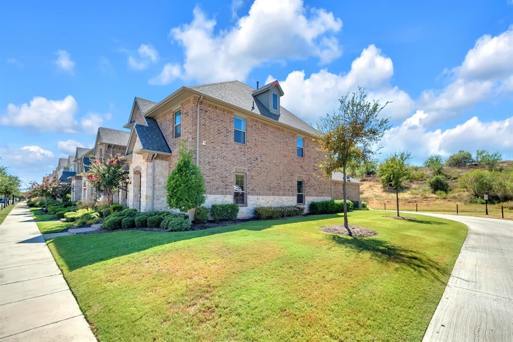 4524 Meadow Hawk Drive