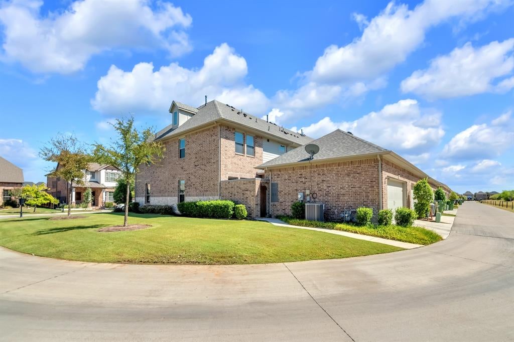4524 Meadow Hawk Drive