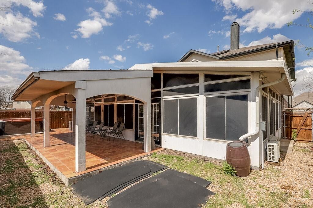 706 Gentry Drive