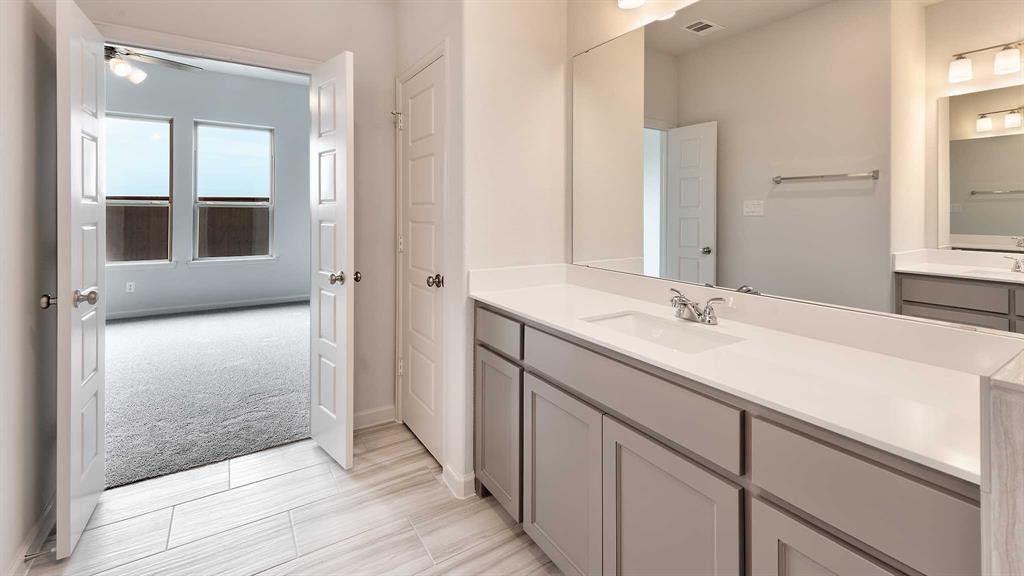 Prairie Oaks - Residential