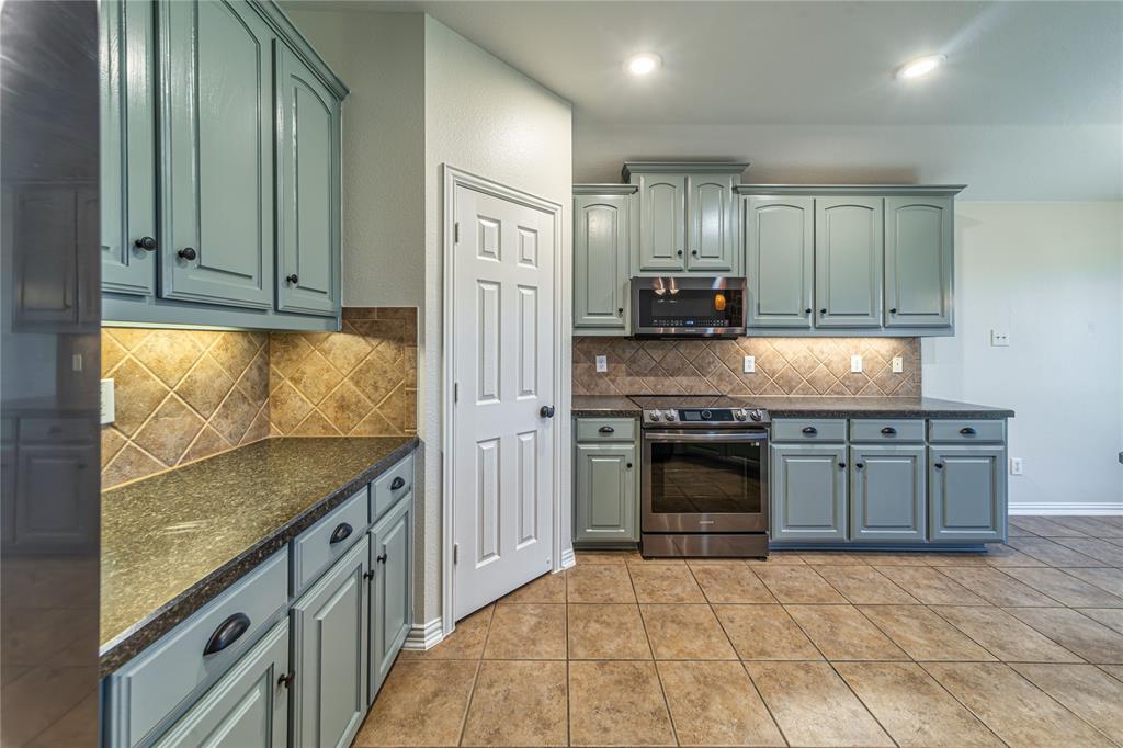 5044 County Road 4098