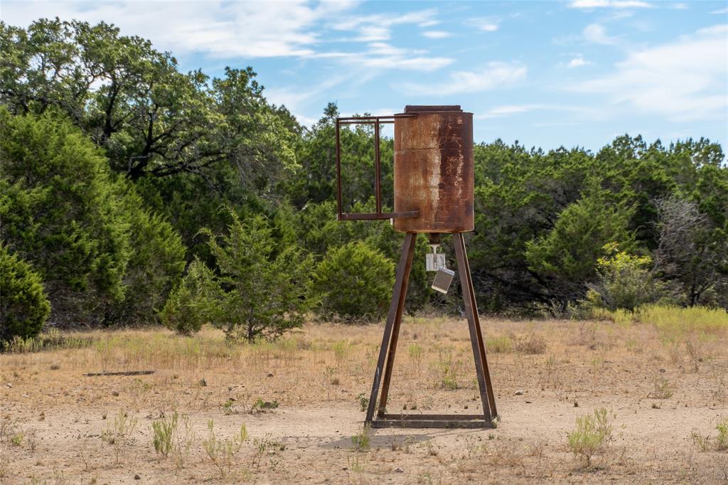 1934 Live Oak Cemetery Road
