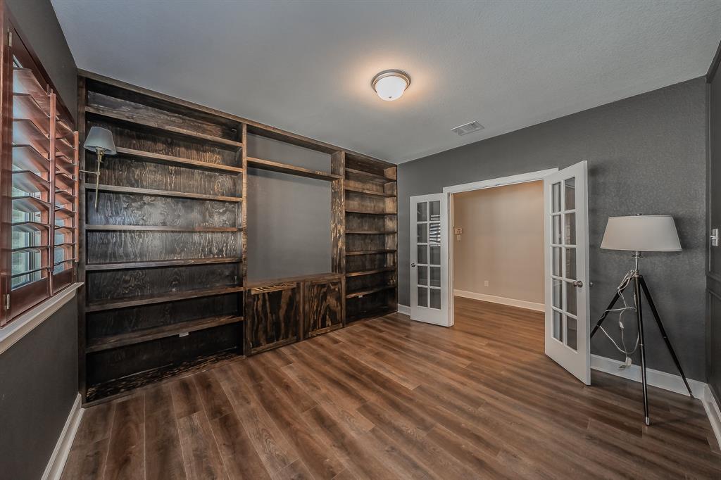 Tavolo Park - Residential