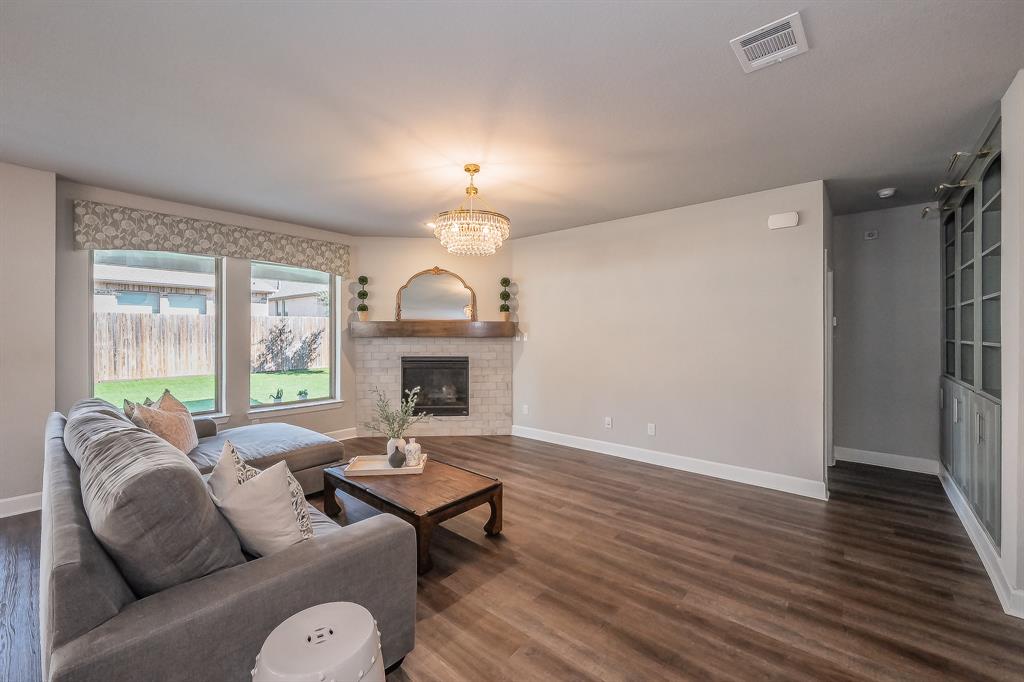 Tavolo Park - Residential