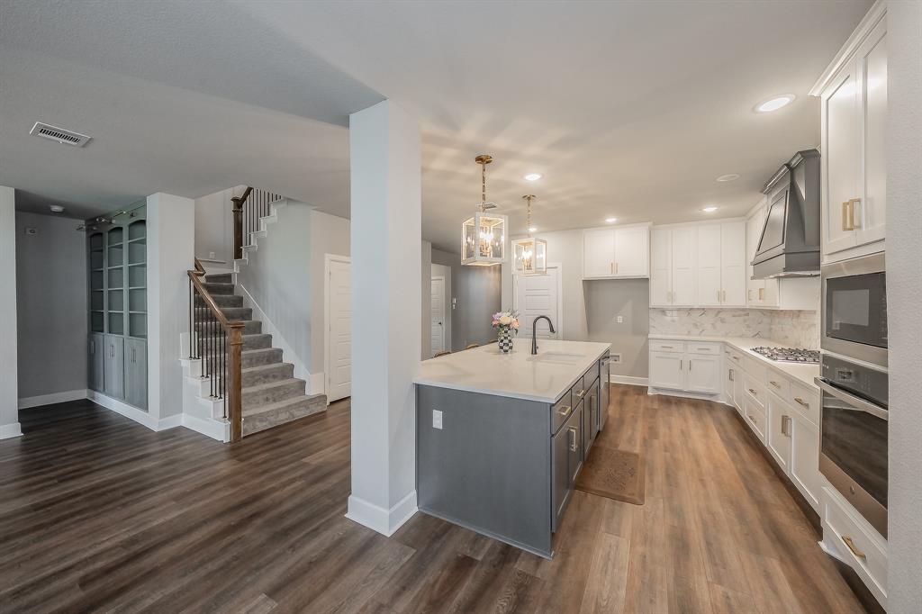 Tavolo Park - Residential