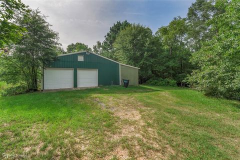 Tiny photo for 3194 Herren Road, Doyline, LA 71023 (MLS # 21341763)