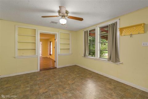 Tiny photo for 3194 Herren Road, Doyline, LA 71023 (MLS # 21341763)