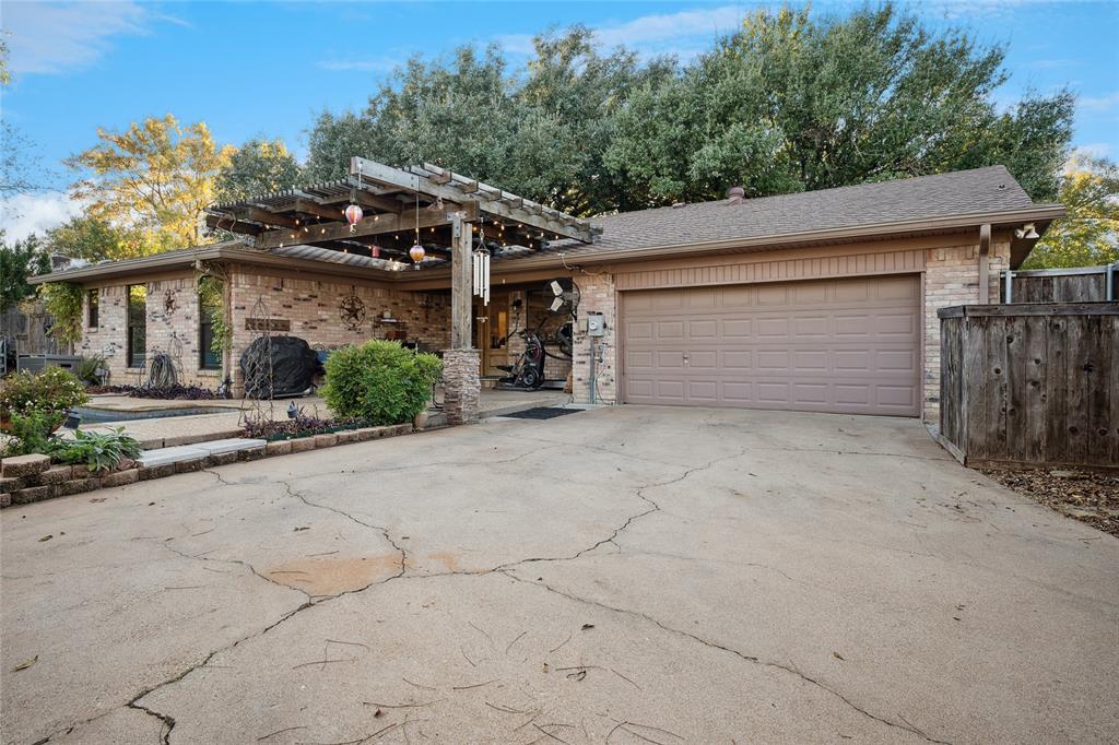 Ridglea Country Club Estate - Residential