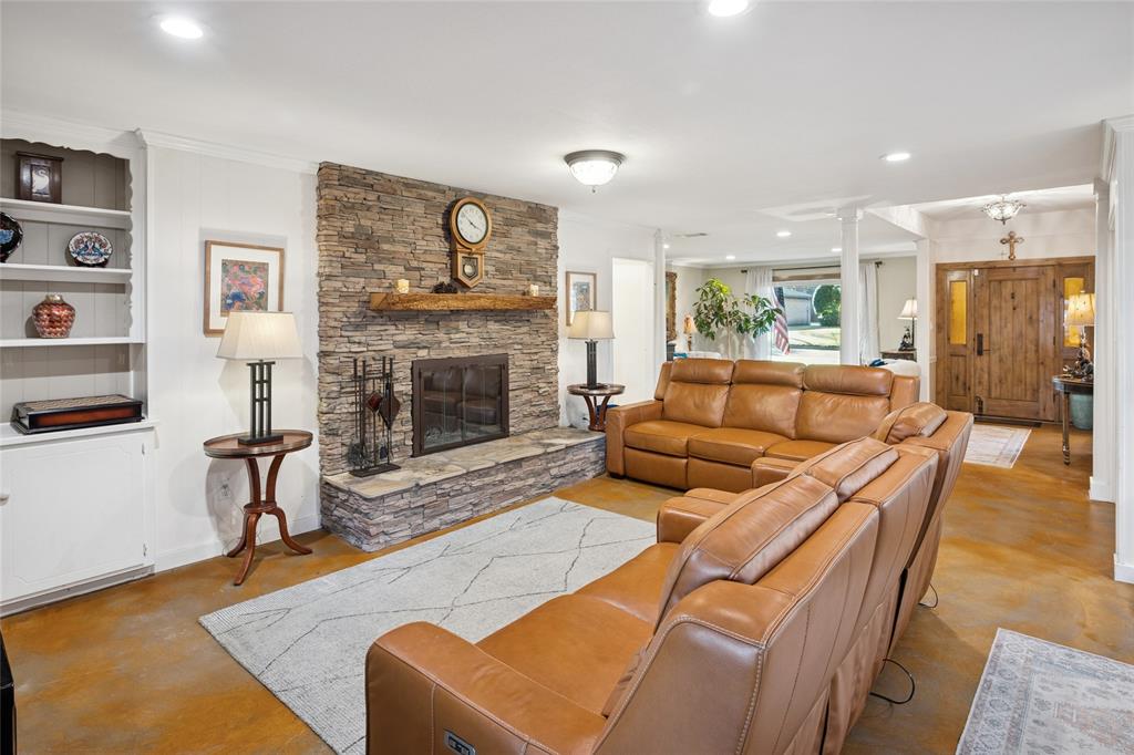 Ridglea Country Club Estate - Residential