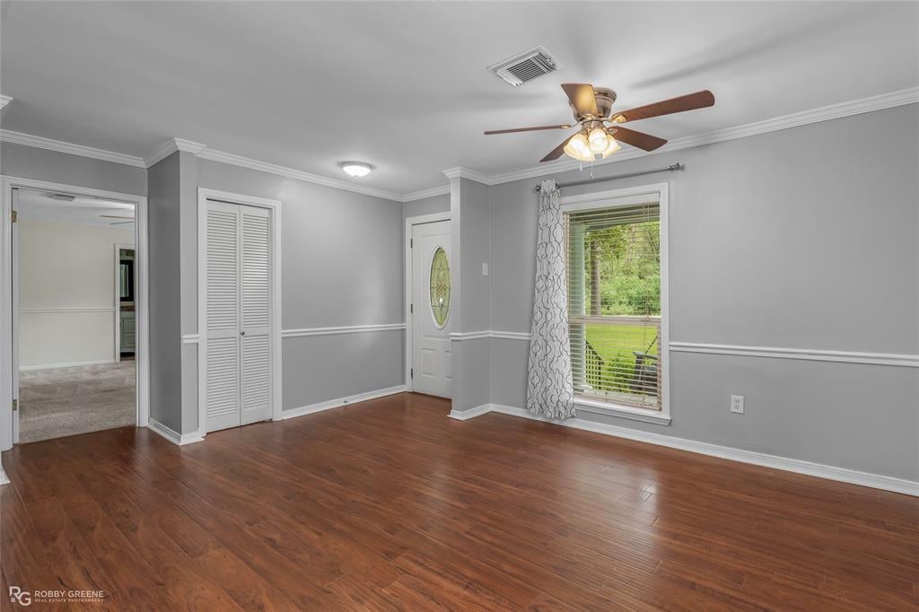 709 Lake Road