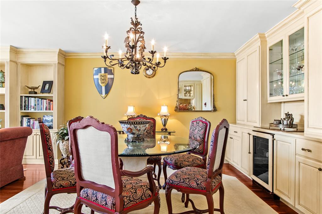 3701 Turtle Creek Boulevard 8BF