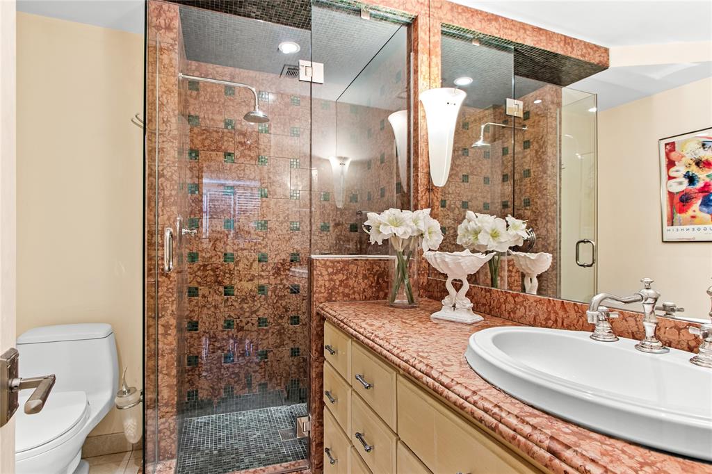 Turtle Creek North Condo - Residential