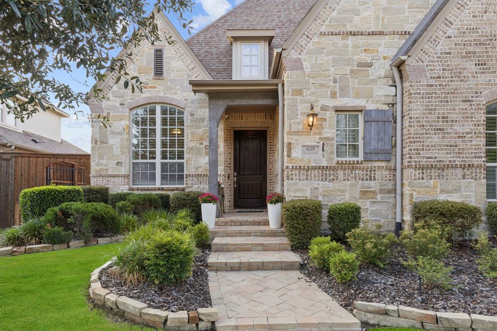 639 Creekway Drive
