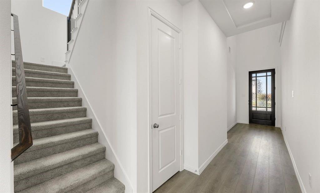 6805 Cater Trail