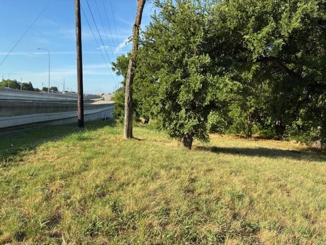 John M Thomas - Land