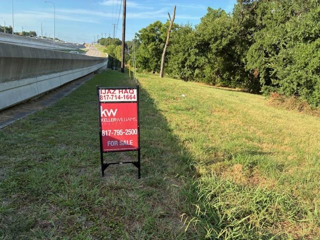 John M Thomas - Land