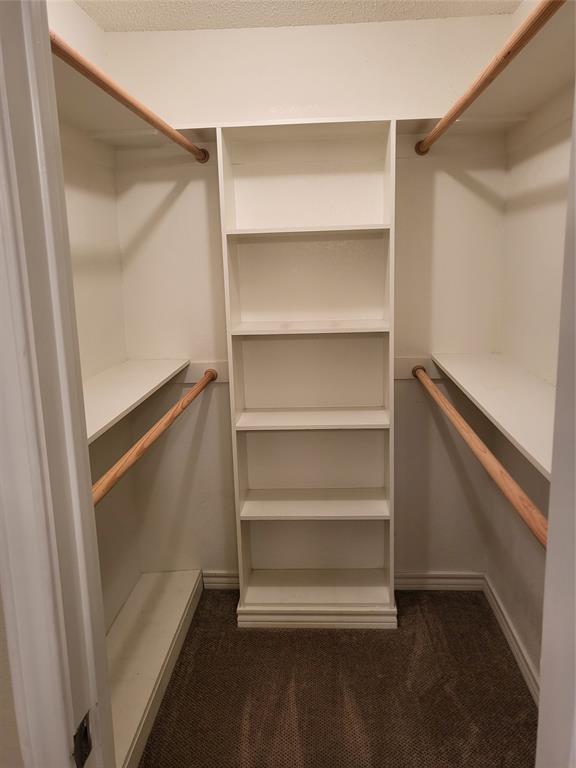 Cloisters Condo The - Residential Lease