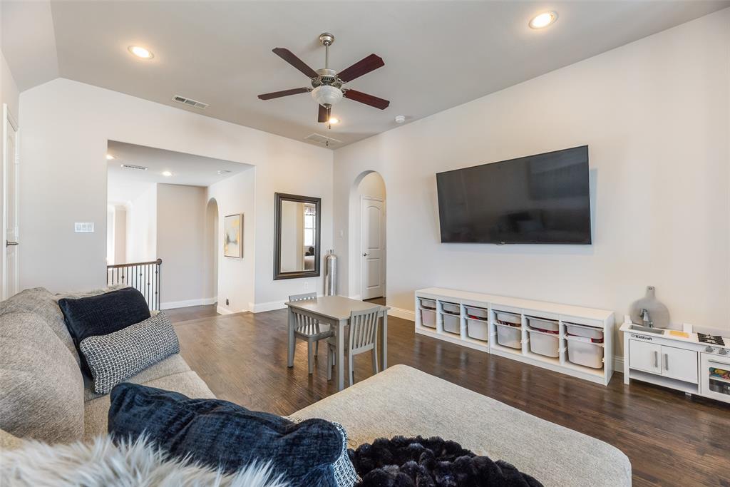 Creekside - Residential