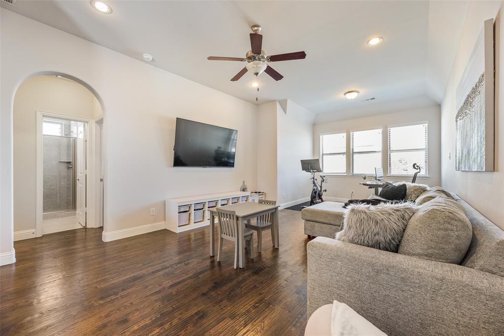 Creekside - Residential