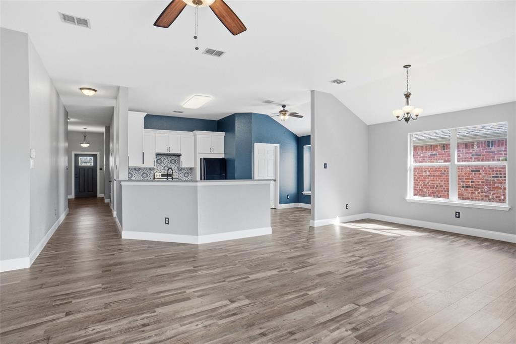 11917 Hickory Circle