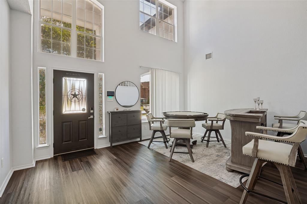 230 Longhorn Trail